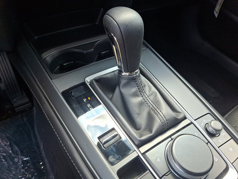 New 2025 MAZDA CX-30 AWD 2.5 S image 14