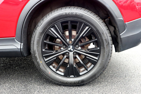 Used 2018 Mitsubishi Eclipse Cross LE image 21