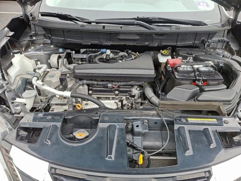 Used 2019 Nissan Rogue SV image 28