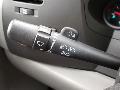 Used 2012 Chevrolet Silverado 1500 W/T image 19