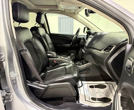 Used 2020 Dodge Journey Crossroad image 17