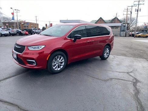 New 2025 Chrysler Pacifica Select image 4