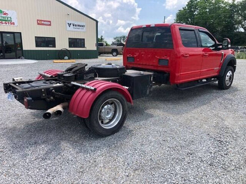Used 2019 Ford F550 image 3