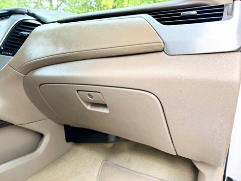Used 2018 GMC Yukon SLT image 18