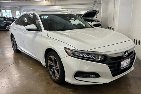 Used 2019 Honda Accord EX image 2