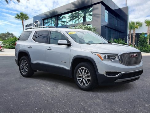 Used 2017 GMC Acadia SLE w/ Driver Alert Package I image 3