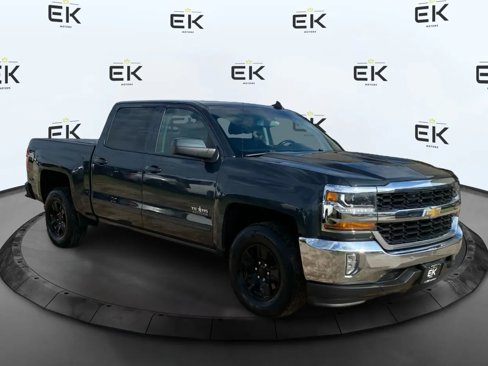 Used 2018 Chevrolet Silverado 1500 LT w/ Texas Edition image 1