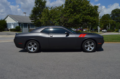 Used 2019 Dodge Challenger SXT image 7