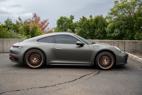 Used 2022 Porsche 911 Carrera 4 image 4