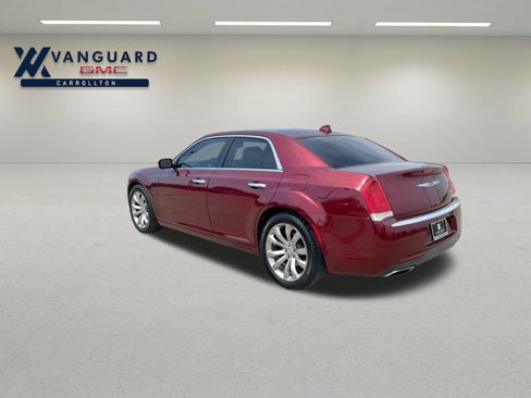 Used 2019 Chrysler 300 Limited image 8