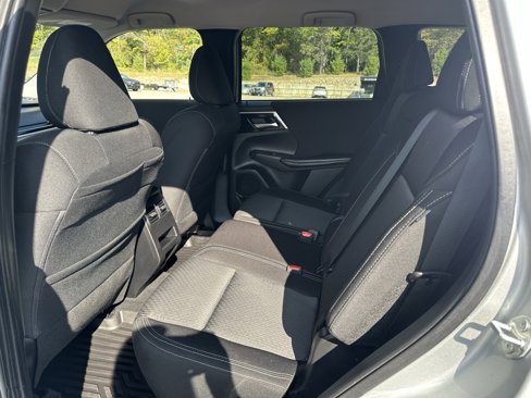 Used 2022 Mitsubishi Outlander ES image 16