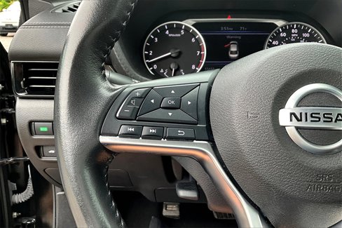 Used 2023 Nissan Sentra SV image 10