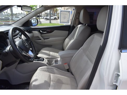 Used 2018 Nissan Rogue Sport SL image 13
