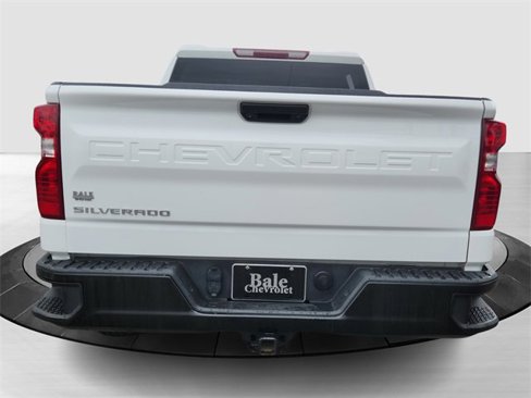 Used 2022 Chevrolet Silverado 1500 W/T w/ WT Value Package image 4