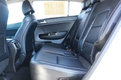 Used 2018 Kia Sportage EX w/ EX Premium Package image 12