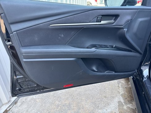 Used 2025 Toyota Camry LE image 20