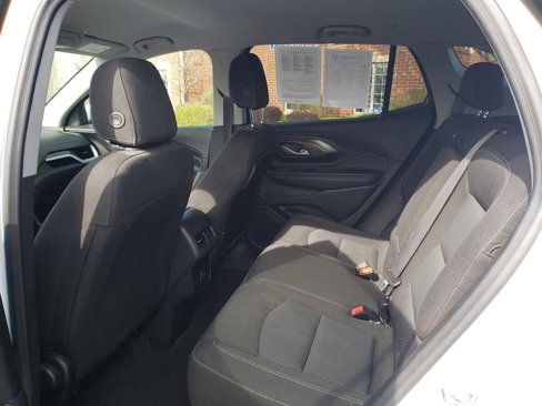 Used 2024 GMC Terrain SLE image 13