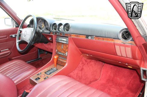 Used 1987 Mercedes-Benz 560 SL image 22