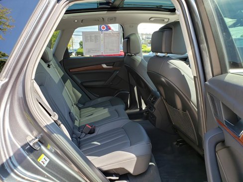 Used 2022 Audi Q5 2.0T Premium Plus image 16