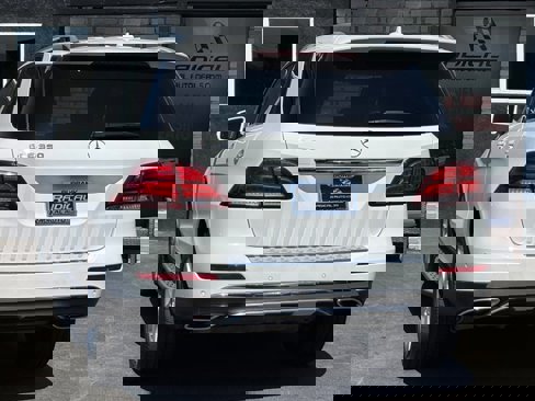 Used 2018 Mercedes-Benz GLE 350 w/ Premium 2 Package image 12