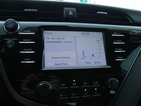Used 2019 Toyota Camry LE image 21