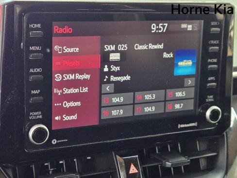 Used 2022 Toyota Corolla LE image 22