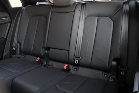 New 2025 Audi Q3 2.0T Premium image 8