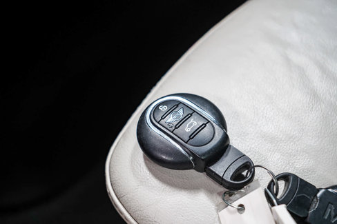 Used 2019 MINI Cooper S w/ Premium Package image 31