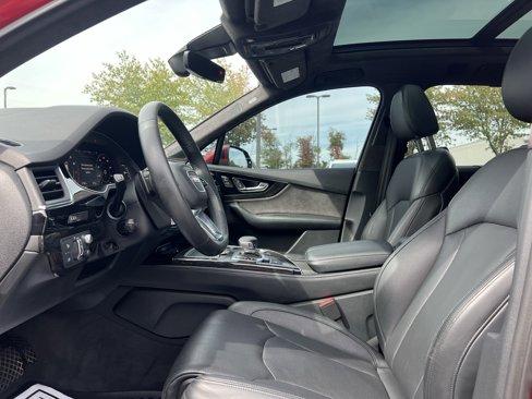 Used 2019 Audi Q7 3.0T Prestige image 15