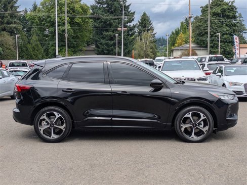 Used 2023 Ford Escape ST-Line Select w/ Tech Pack #2 image 6
