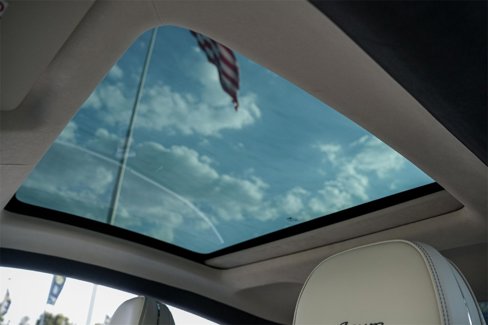 Certified 2023 Bentley Continental GT Azure image 24