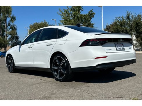 Used 2024 Honda Accord Sport image 3