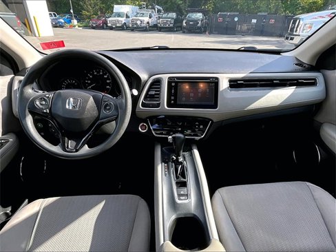 Used 2018 Honda HR-V EX image 16