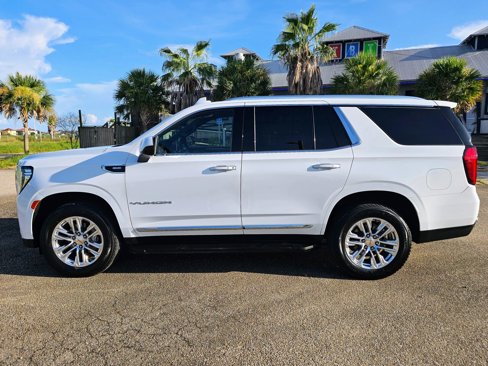 Used 2024 GMC Yukon SLT image 2