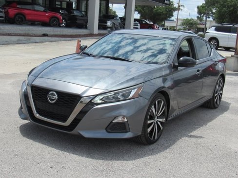 Used 2020 Nissan Altima 2.5 SR image 6