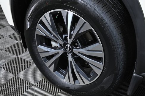 Certified 2023 Nissan Rogue SV image 33