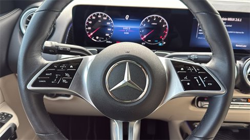 Certified 2025 Mercedes-Benz GLB 250 4MATIC image 30