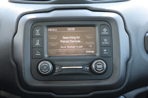 Used 2018 Jeep Renegade Sport w/ Power & Air Group image 19