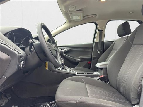 Used 2017 Ford Focus SE image 11