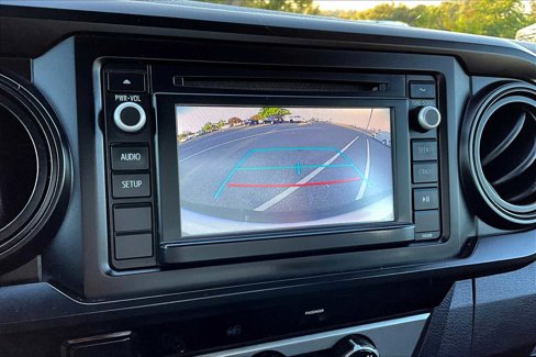 Used 2017 Toyota Tacoma SR image 26