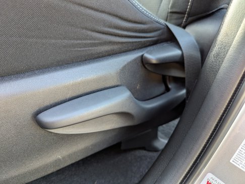 Used 2018 Toyota RAV4 XLE image 24