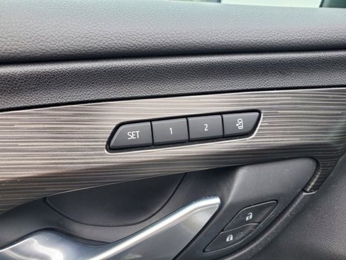Certified 2020 GMC Terrain SLT w/ Preferred Package image 17
