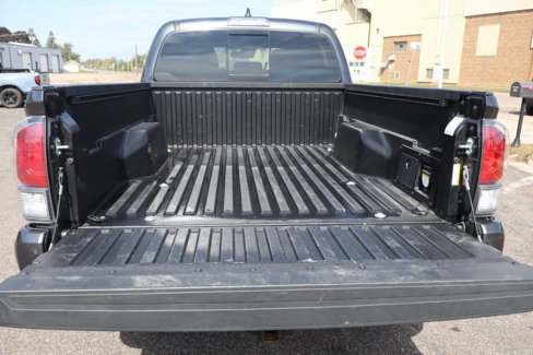 Used 2021 Toyota Tacoma TRD Off-Road image 11