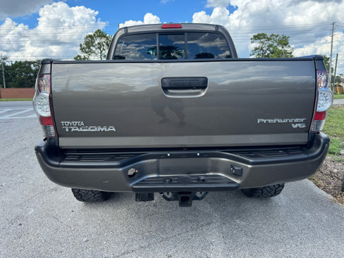Used 2011 Toyota Tacoma PreRunner image 4