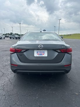 Used 2023 Nissan Sentra SV w/ Trunk Package image 5