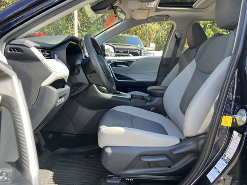 Used 2019 Toyota RAV4 XLE image 11