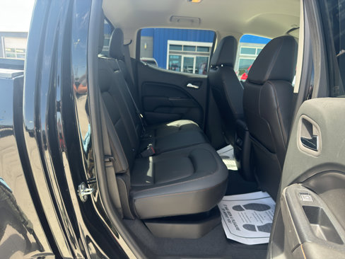 Used 2022 GMC Canyon AT4 image 23