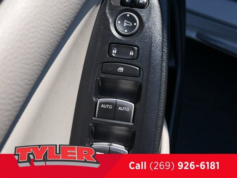 Used 2018 Honda Accord EX-L image 21