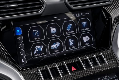 Used 2020 Lamborghini Urus image 24