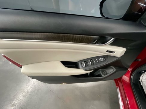 Used 2022 Honda Accord EX-L image 22